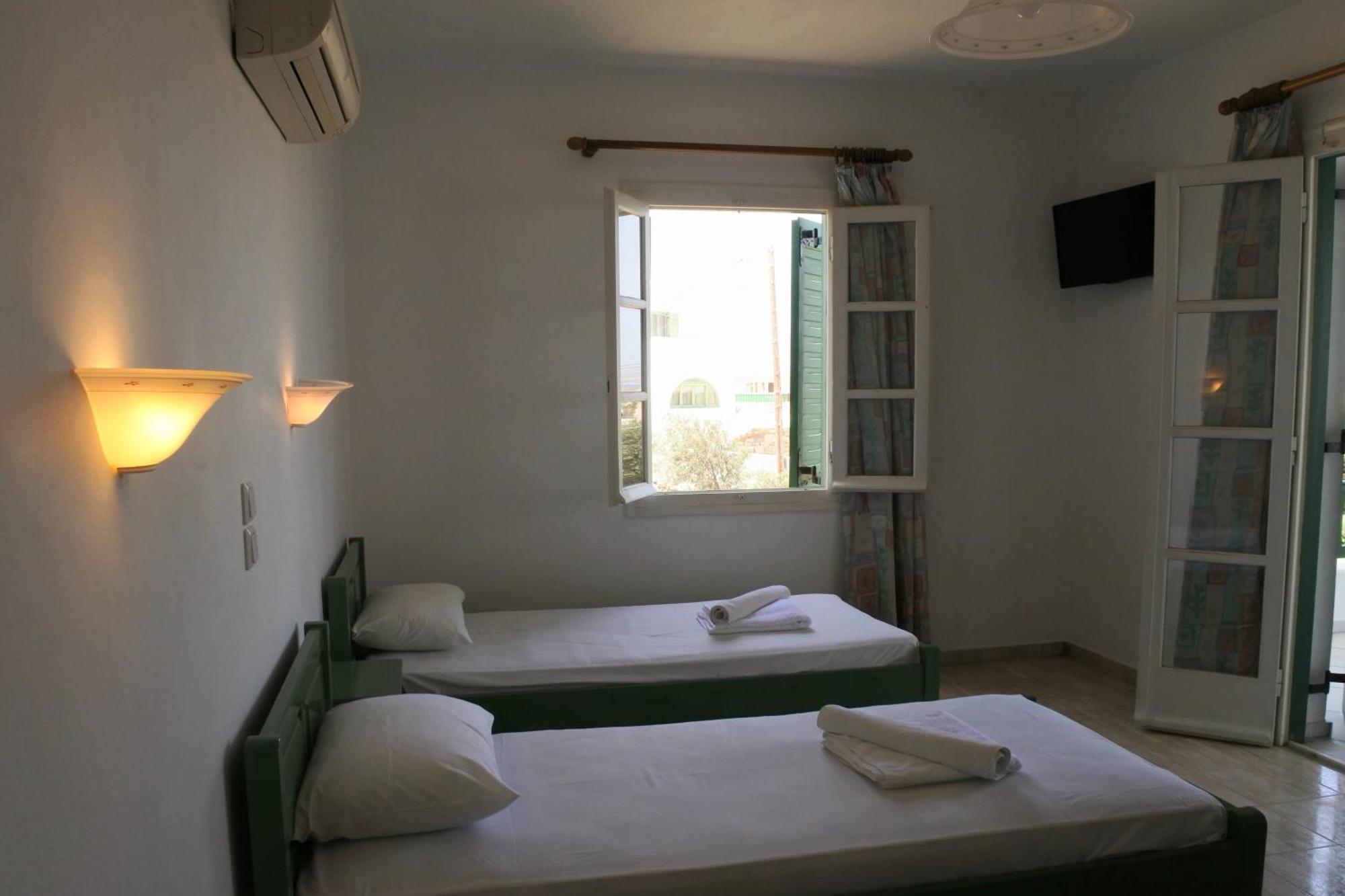 Hotel Kapari Agia Anna  Eksteriør billede